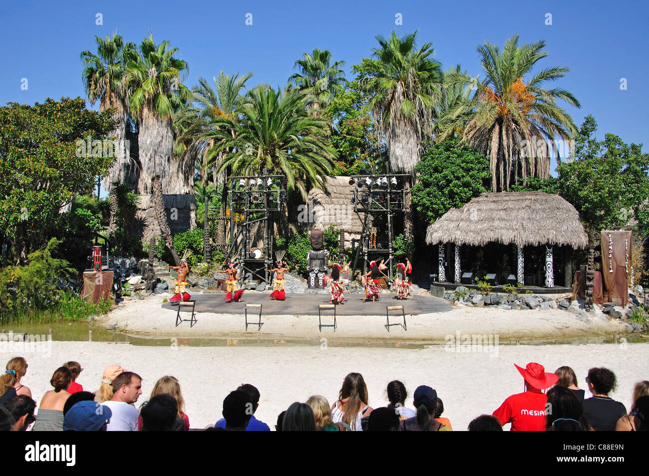 Polynesische Show, Themenpark PortAventura, Salou, Costa Daurada, Provinz Tarragona, Katalonien, Spanien Stockfoto