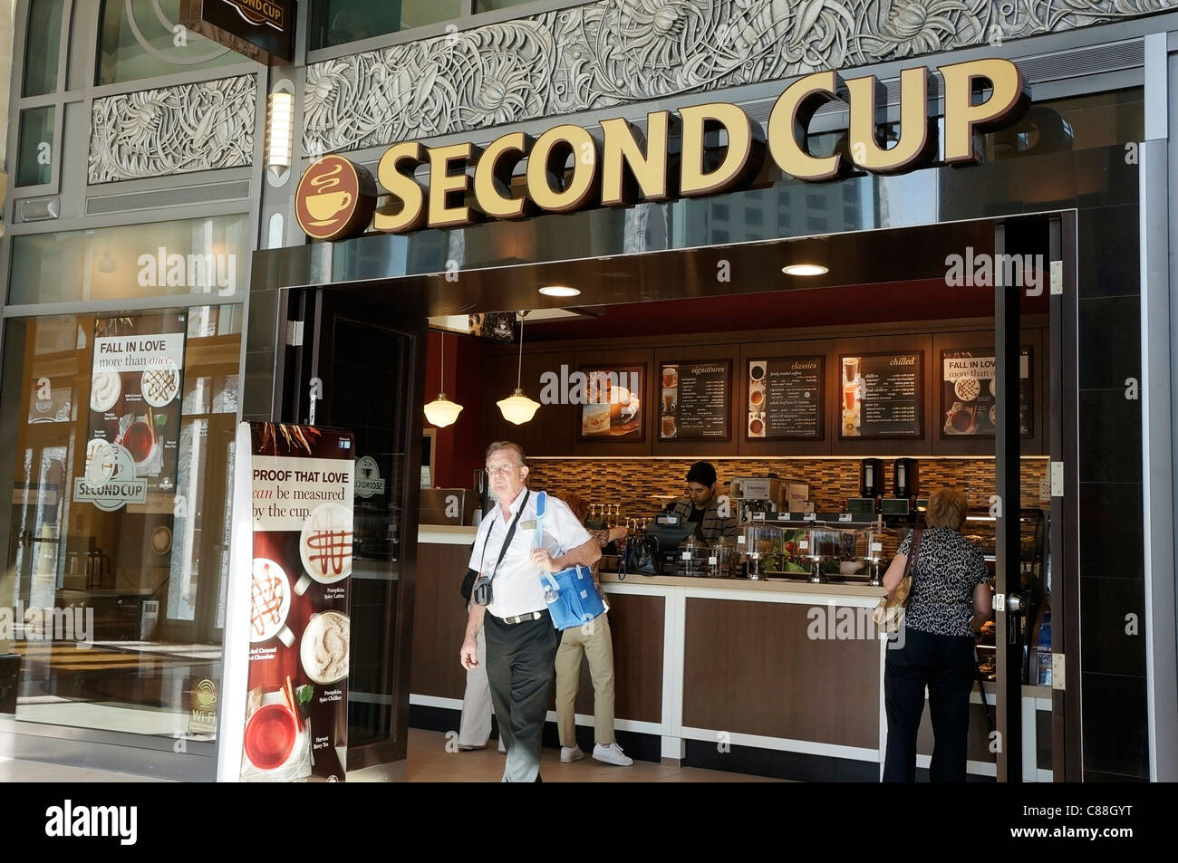 Zweite Tasse Kaffee Shop Stockfoto