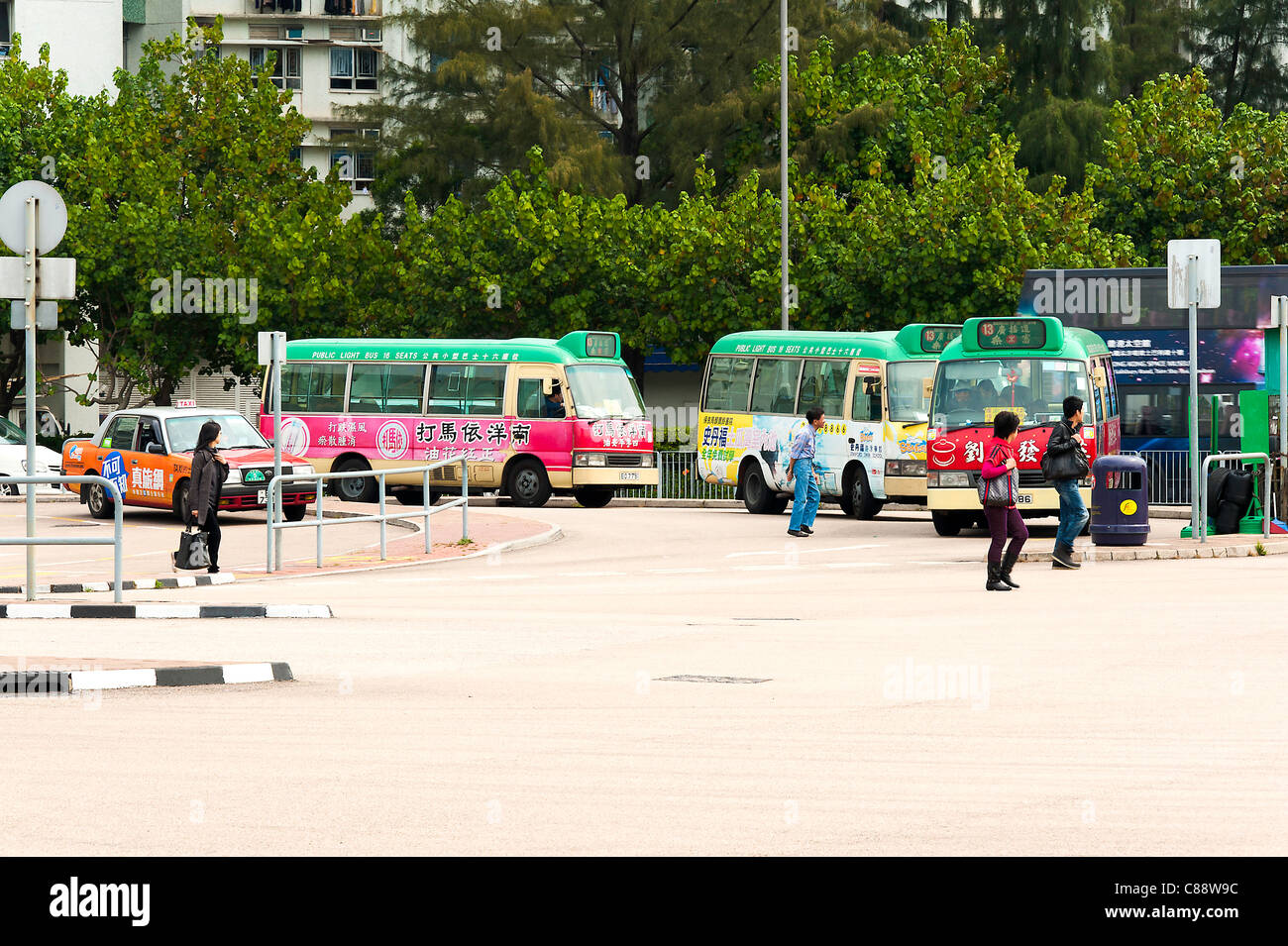 Der Busbahnhof mit Abstellstützen in Kowloon Hong Kong China Asien Stockfoto
