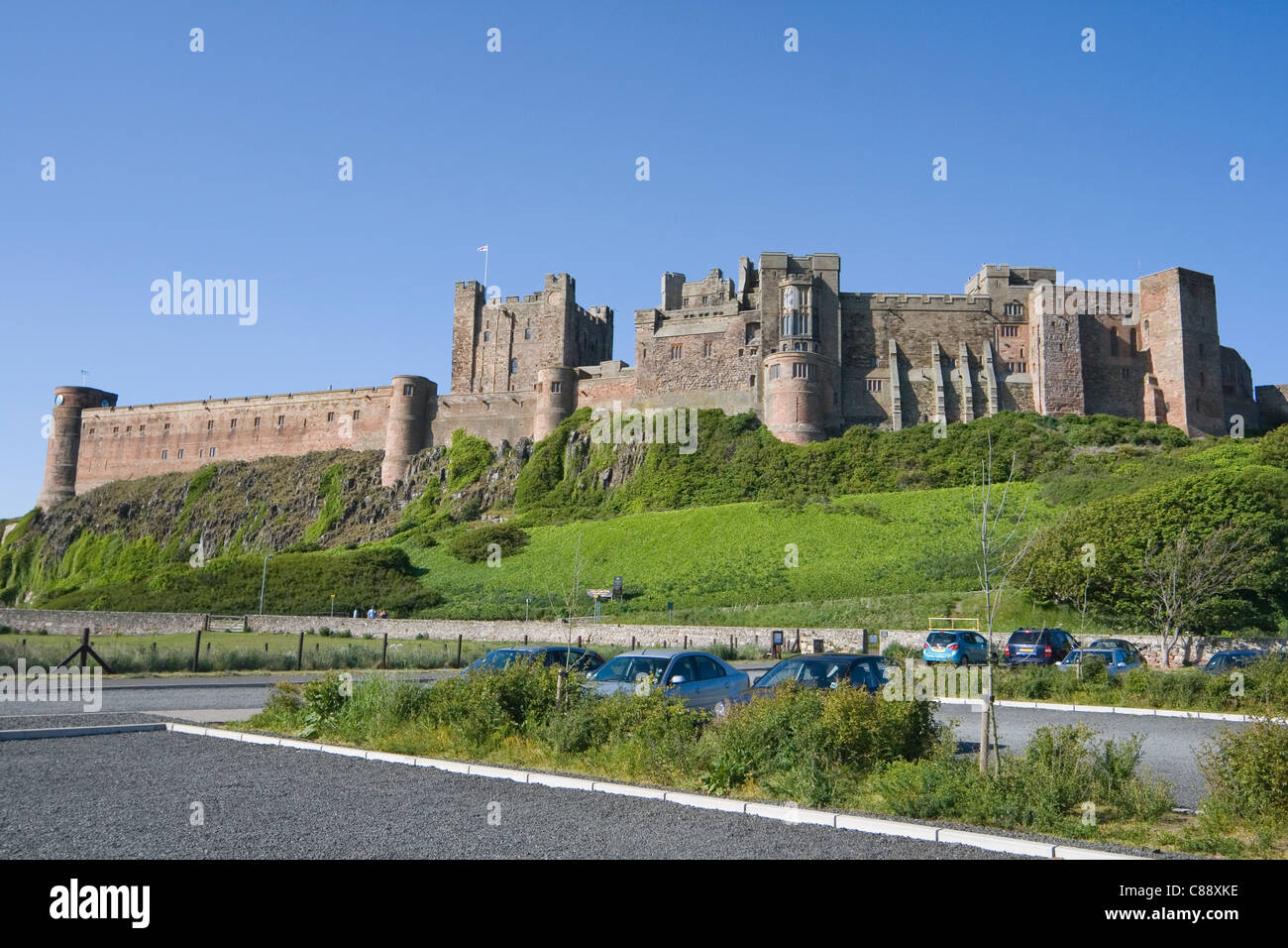 Bamburgh Castle, Bamburgh, Northumberland Küste, England. Stockfoto