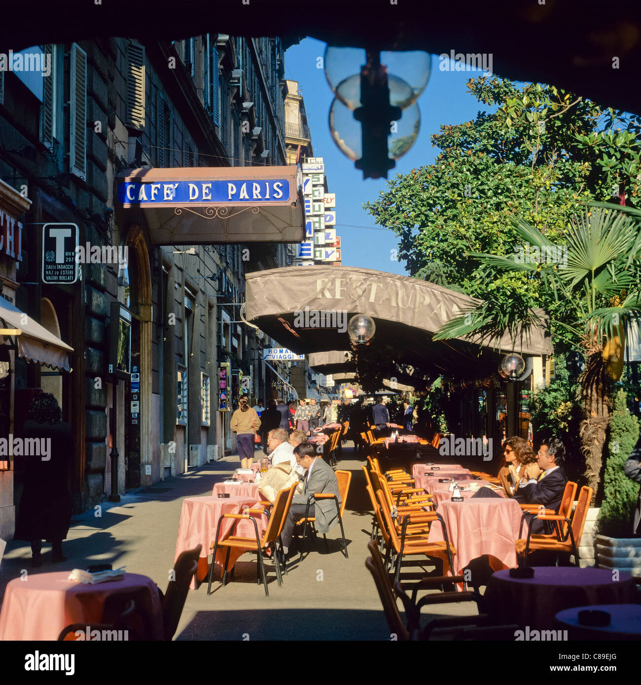 Café de Paris terrasse Via Veneto Straße Rom Italien Europa Stockfoto