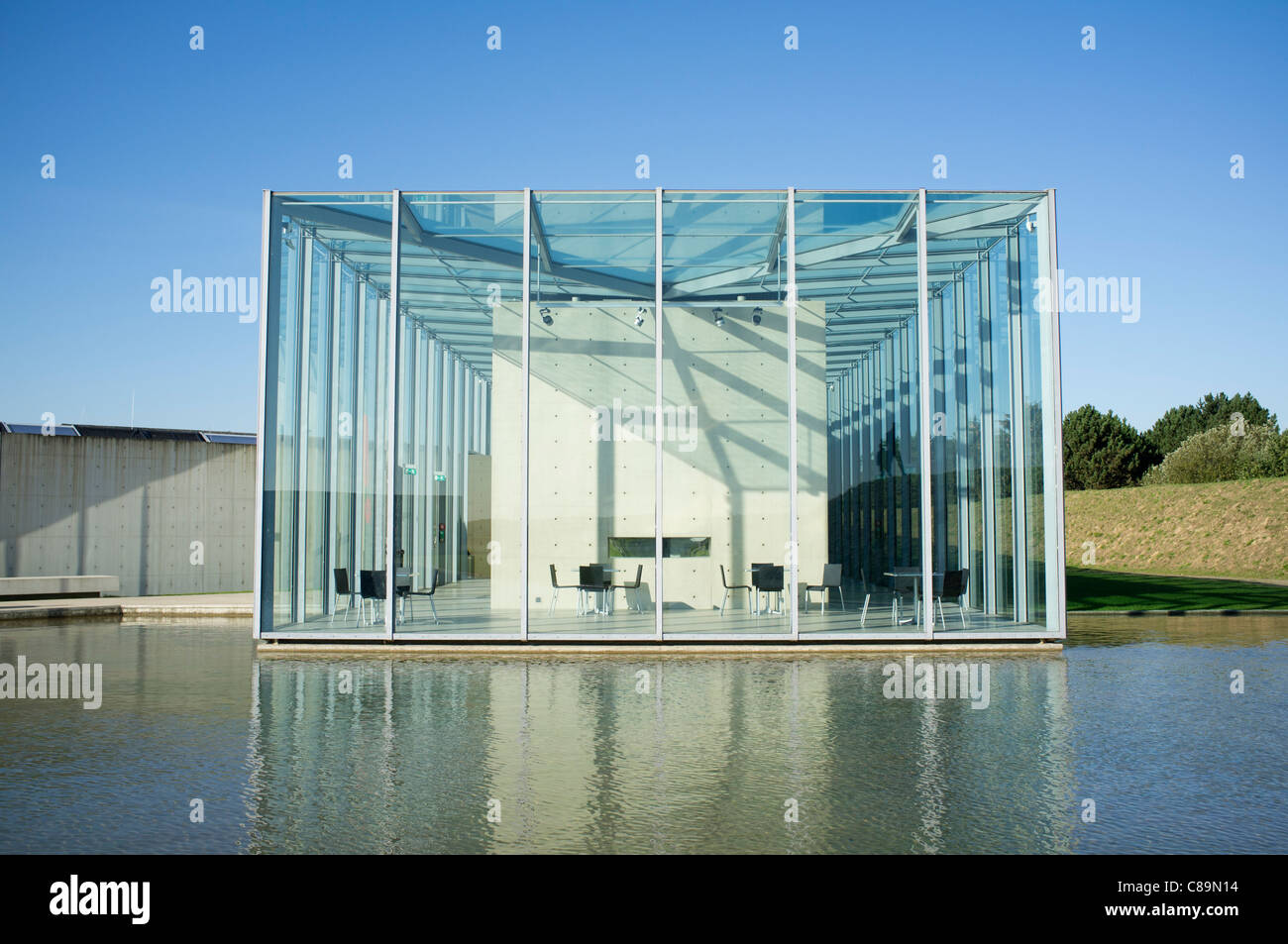 Langen Foundation Kunstmuseum, entworfen von Tadao Ando in Hombroich in Neuss in Deutschland Stockfoto