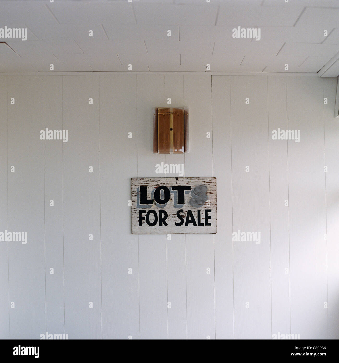 Für Verkaufsschild auf ein Geschäftshaus, Kanada Stockfoto