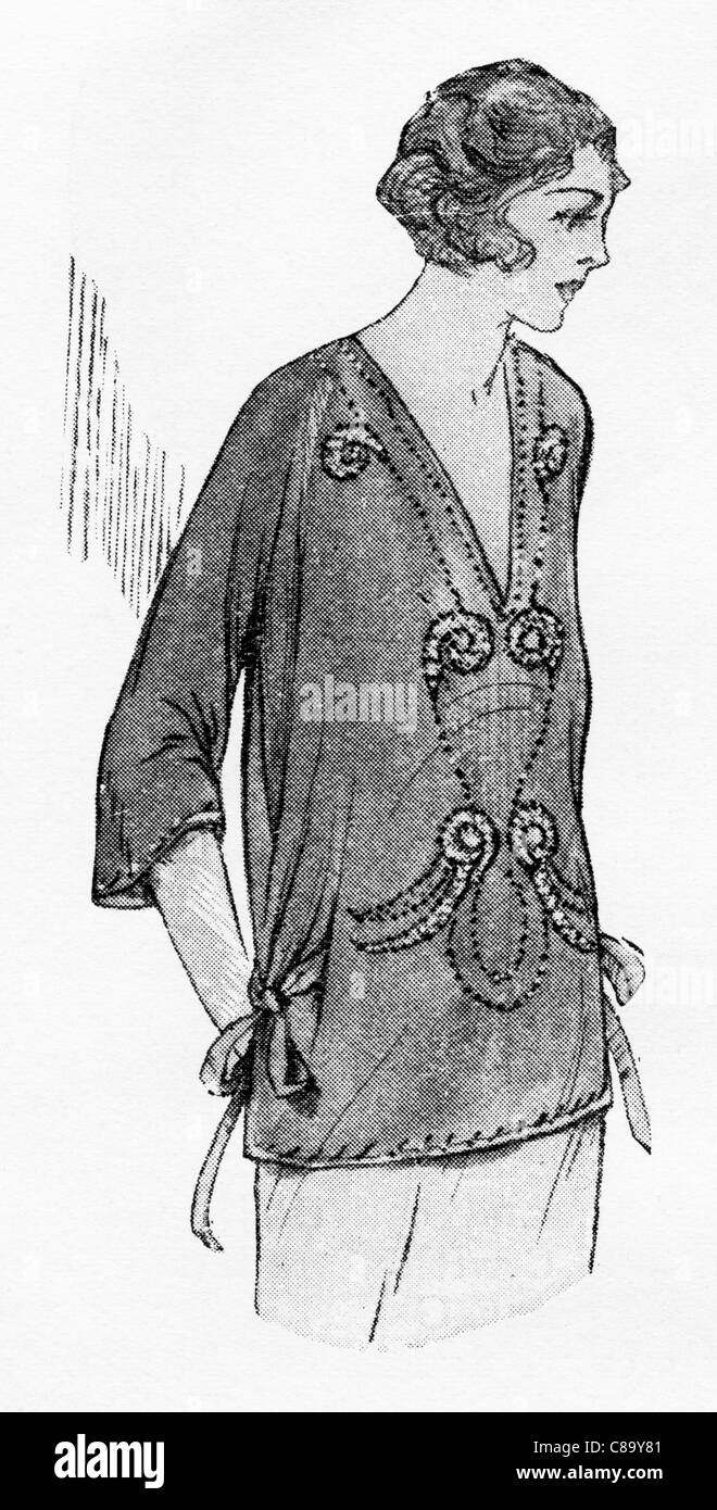 Mode-Illustration, ca. 1922. Jumper von Seide Schlauchverband Perlen von hand mit Stahl und Französisch Lophophore Perlen. Stockfoto