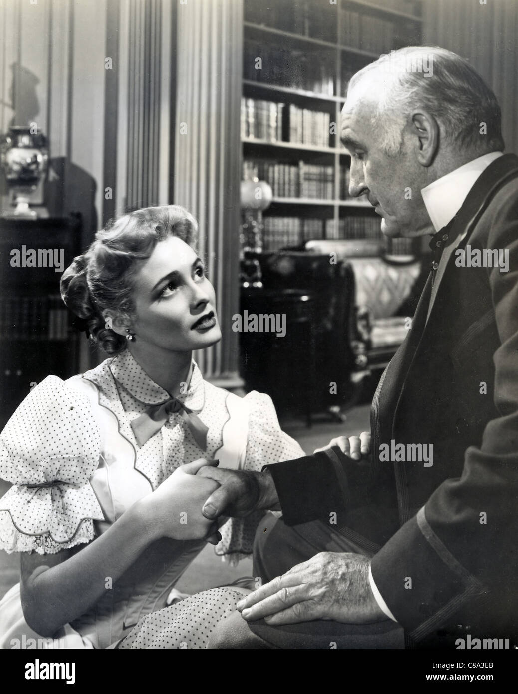 HELLEN Blatt 1950 Warner Bros Film mit Patricia Neal und Donald Crisp Stockfoto