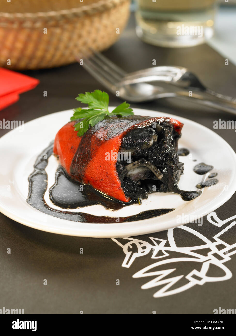 Roter tintenfisch -Fotos und -Bildmaterial in hoher Auflösung – Alamy Roter tintenfisch -Fotos und -Bildmaterial in hoher Auflösung – Alamy