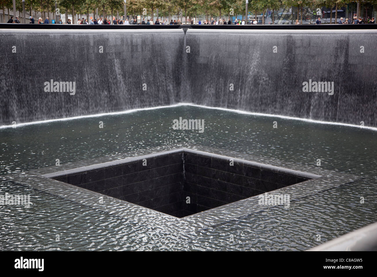 Memorial Pool am 9/11 Memorial in das World Trade Center. Stockfoto
