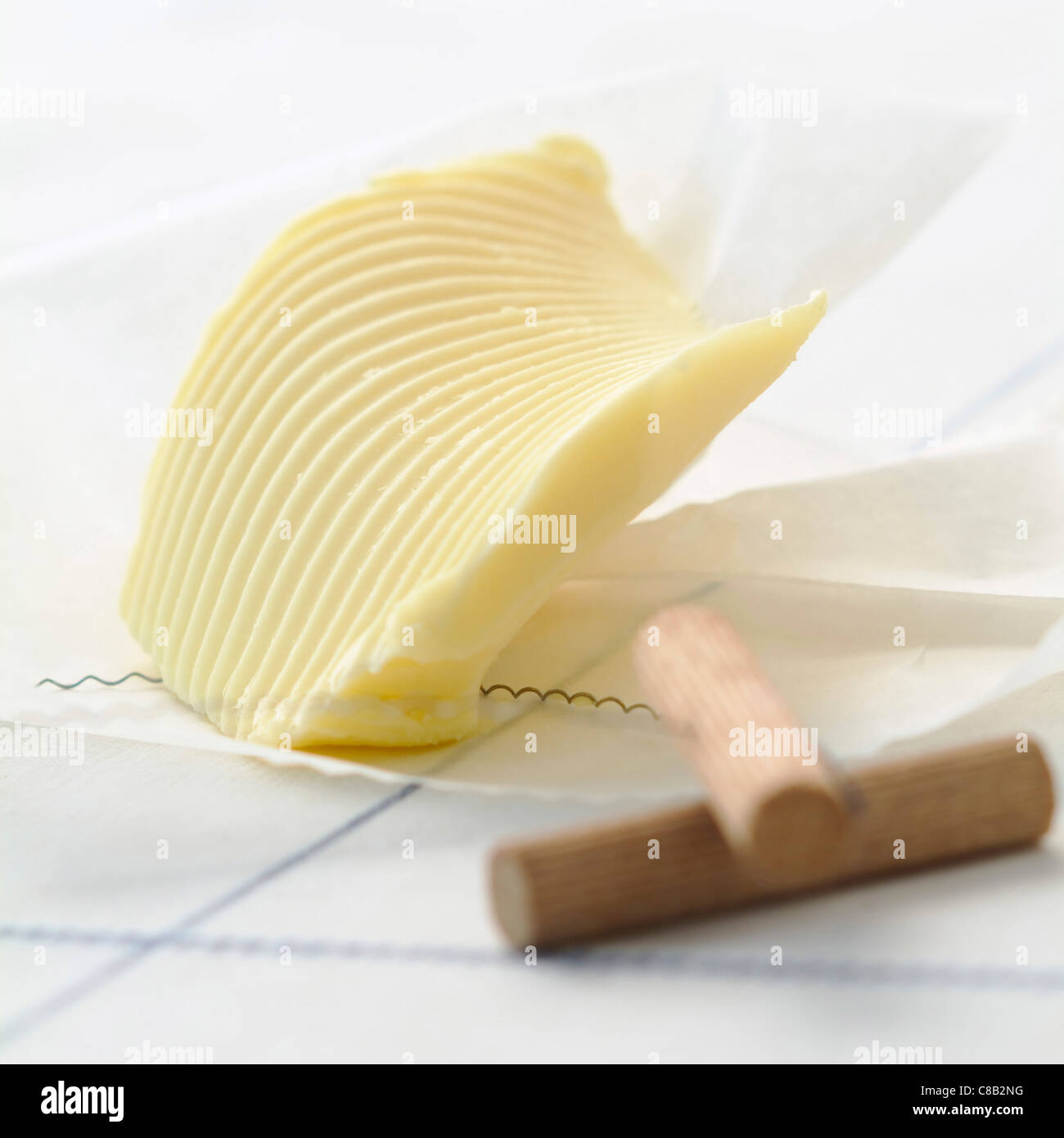 Butter und Drahtschneider Stockfoto
