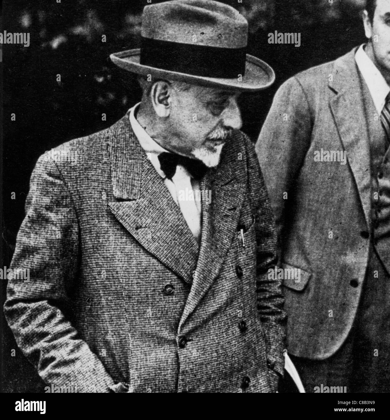 Pirandello platz Fotos und Bildmaterial in hoher Auflösung Alamy