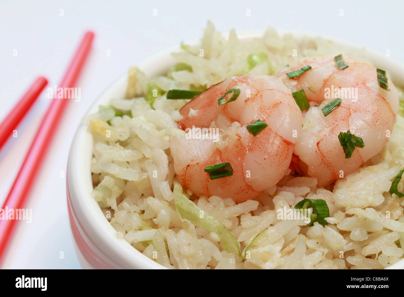 Chinesische Garnelen gebratener Reis Stockfoto