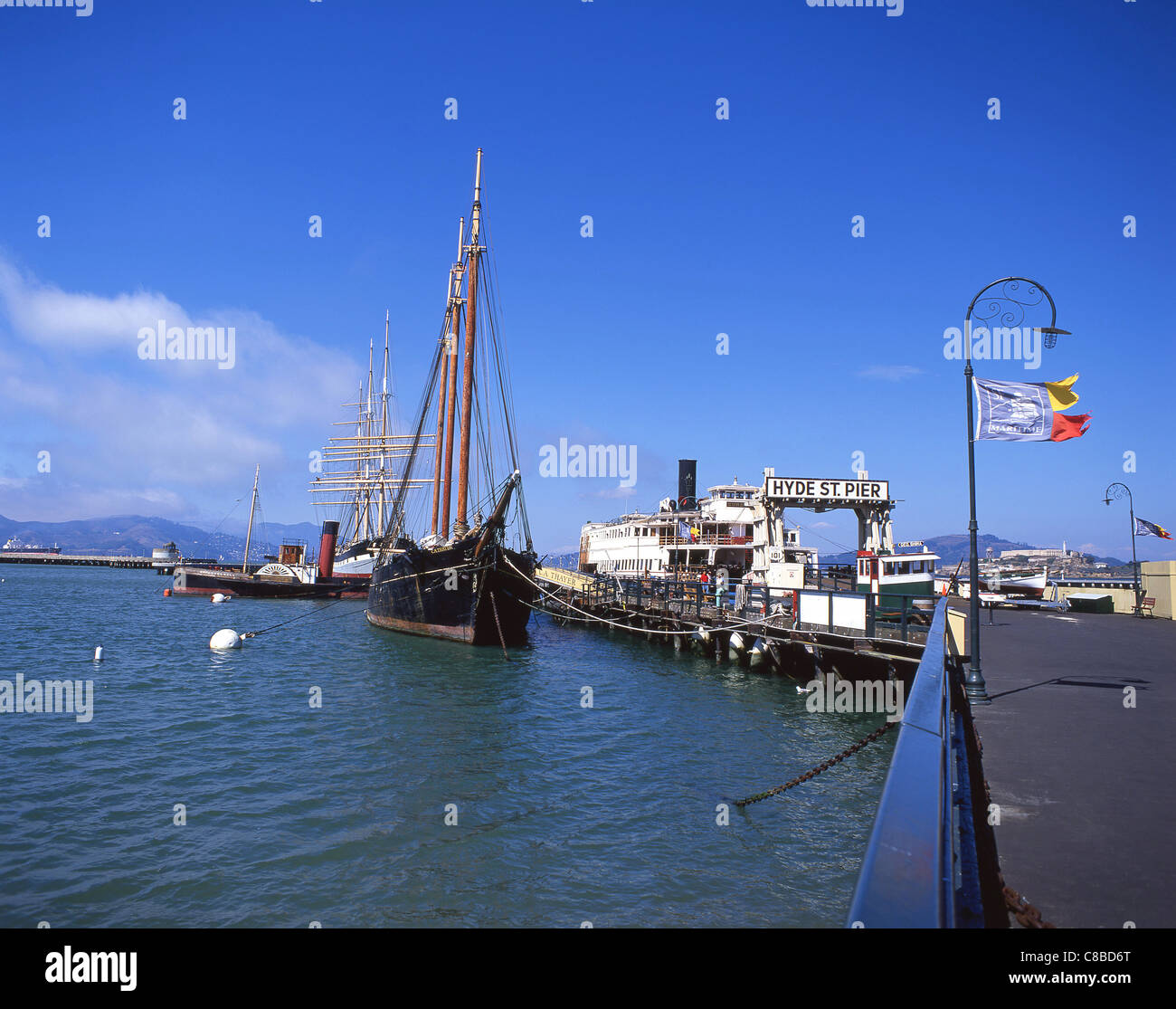 Historische Schiffe, The San Francisco Maritime National Historical Park, San Francisco, California, Vereinigte Staaten von Amerika Stockfoto