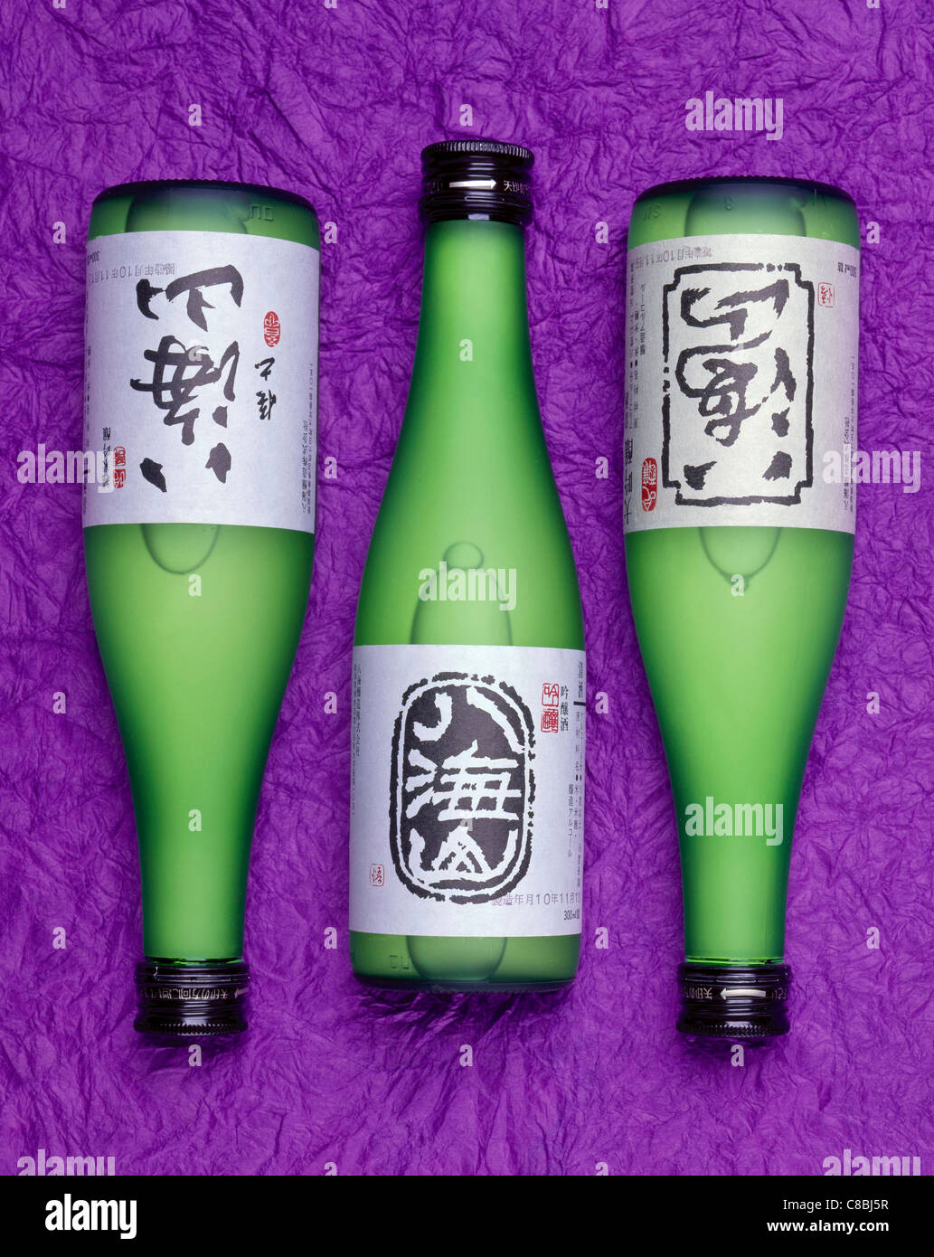 Flaschen Sake-Reiswein Stockfoto