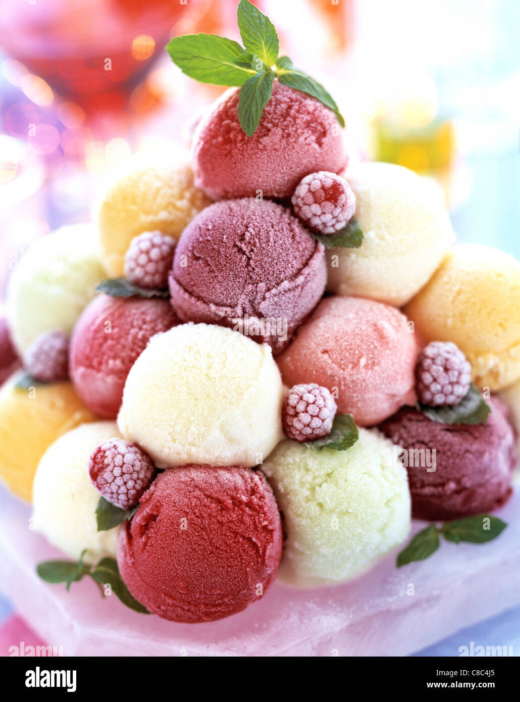 Pyramide von sorbets Stockfoto