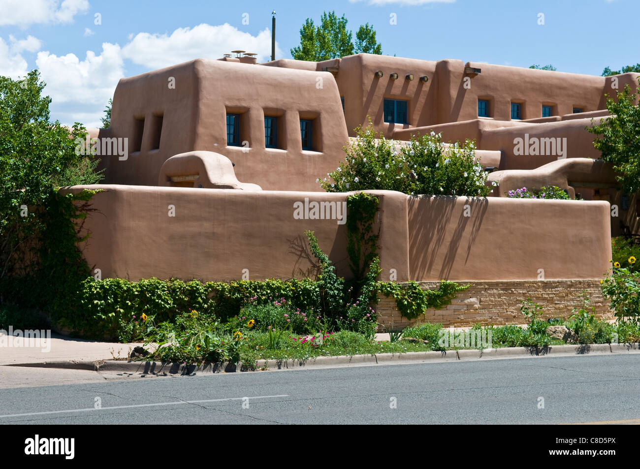 Adobe Gebäude, Kunstgalerie in Santa Fe New Mexico USA Nordamerika Stockfoto