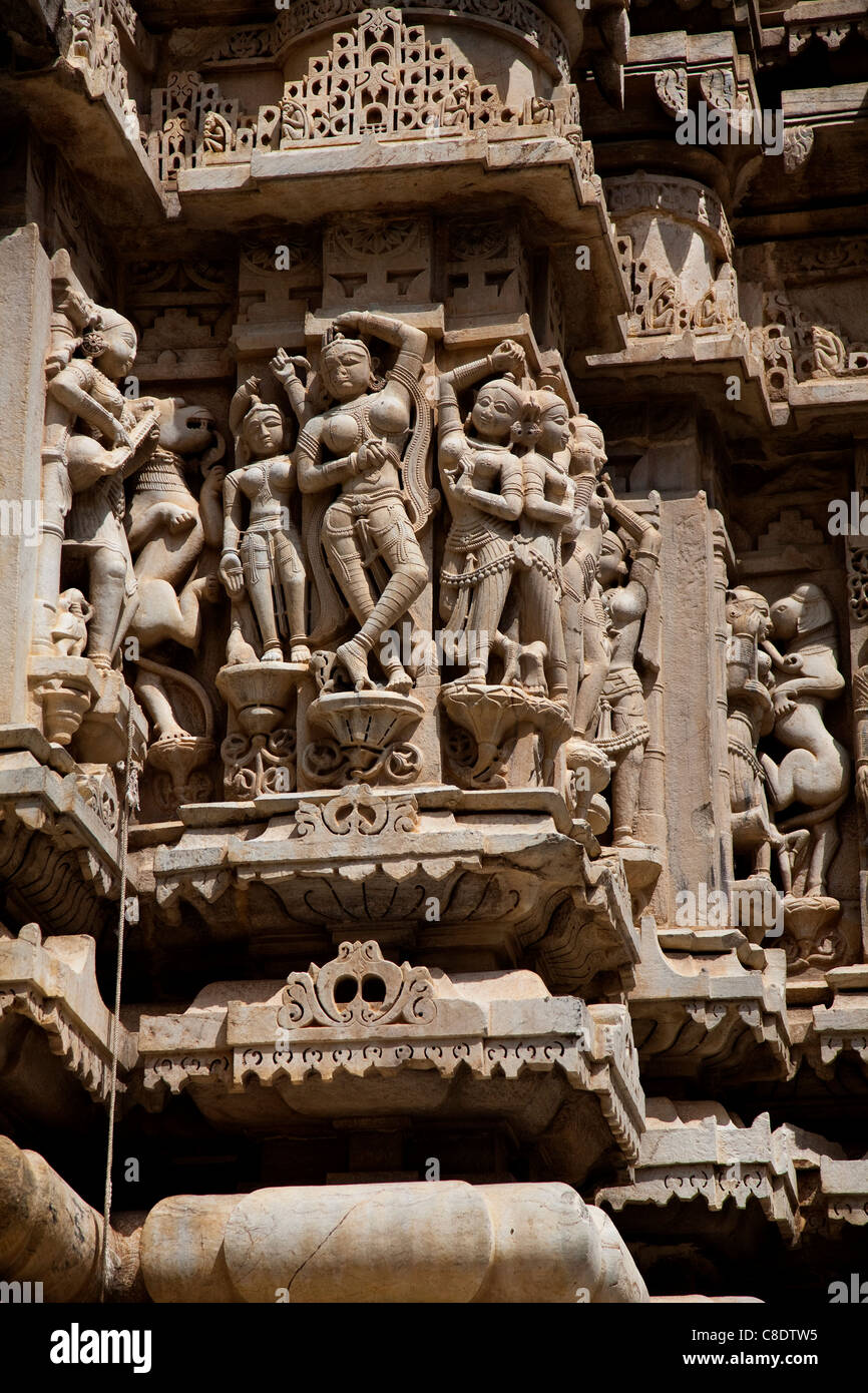 Skulpturen am Jagdish Tempel, Udaipur, Rajasthan, Indien Stockfoto