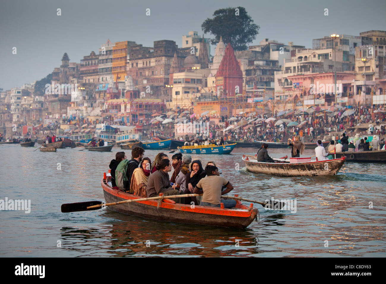 Traditionelle Szenen am Fluss Ganges in Varanasi, Benares, Nordindien Stockfoto