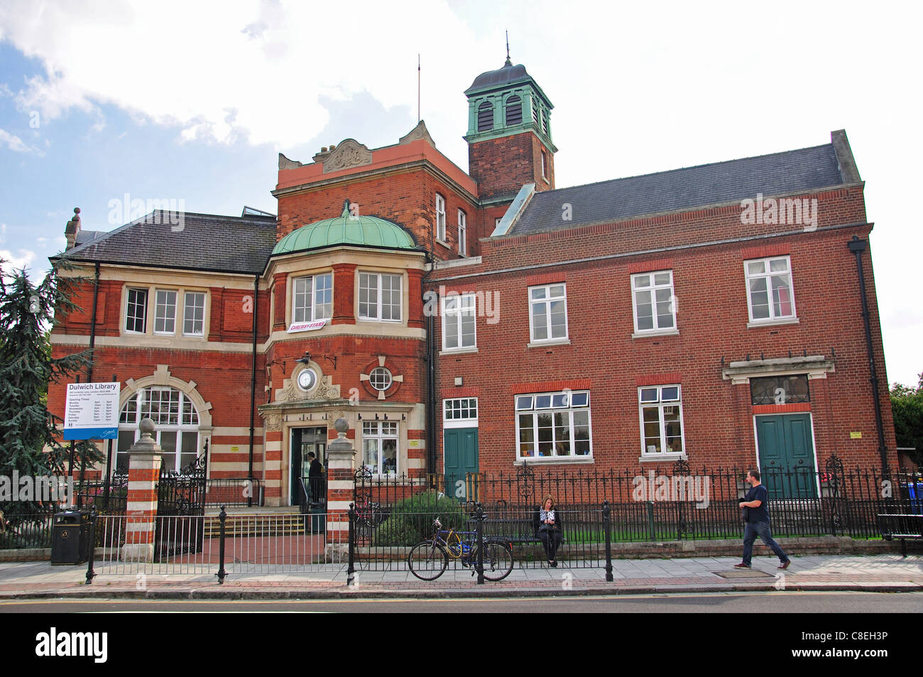 Dulwich Bibliothek, Herrschaft Lane, Dulwich, London Borough of Southwark, London, Greater London, England, Vereinigtes Königreich Stockfoto