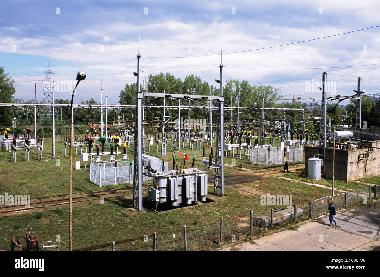 Belgrad, Serbien, Jugoslawien. Umspannwerk; Transformatoren. Stockfoto