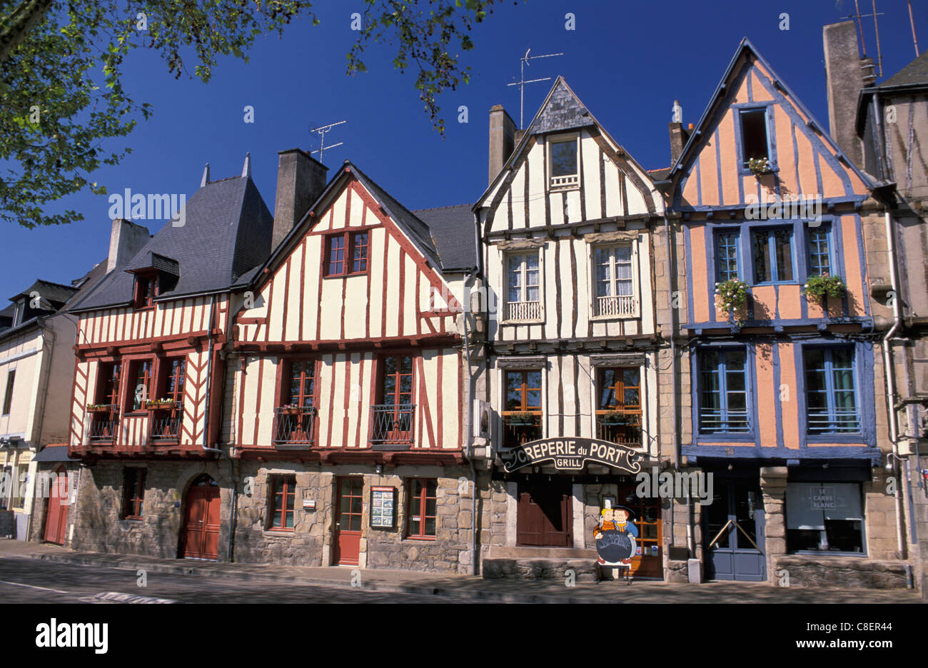 Holz gerahmt, halb Fachwerkhaus, Häuser, Le Port, Vannes, Bretagne, Bretagne, Frankreich, Europa, Fassade Stockfoto