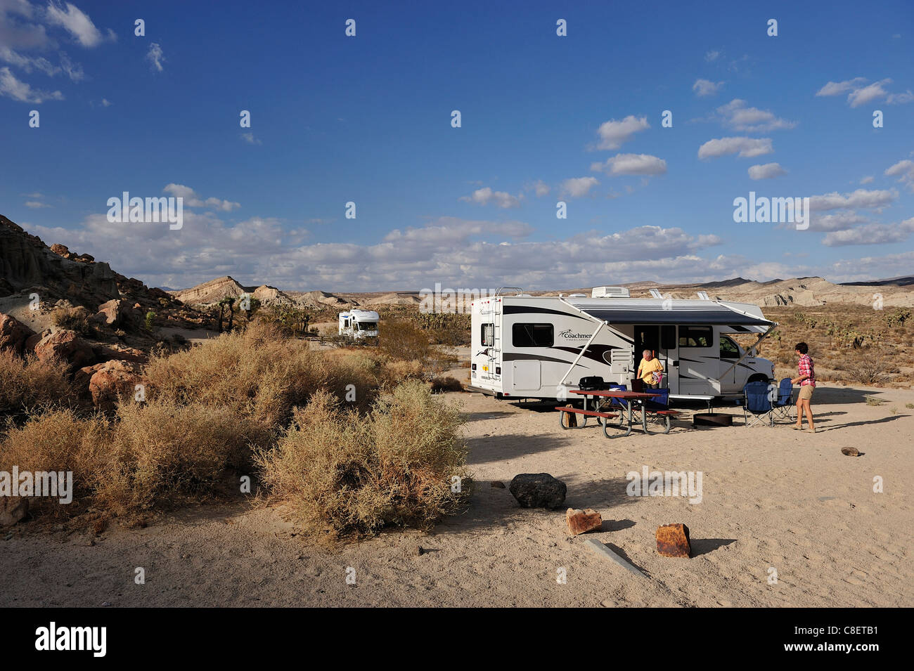 RV, Wohnmobil, Reisen, Urlaub, Campingplatz Red Rock Canyon State Park, Kalifornien, USA, USA, Amerika, Stockfoto