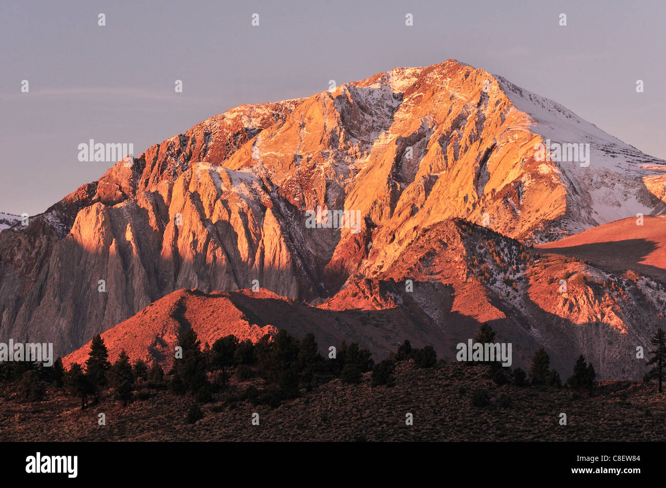 Sierra Nevada, Berge, Juni Seen Schleife, in der Nähe von Lee Vining, California, USA, USA, Amerika, Sonnenuntergang Stockfoto