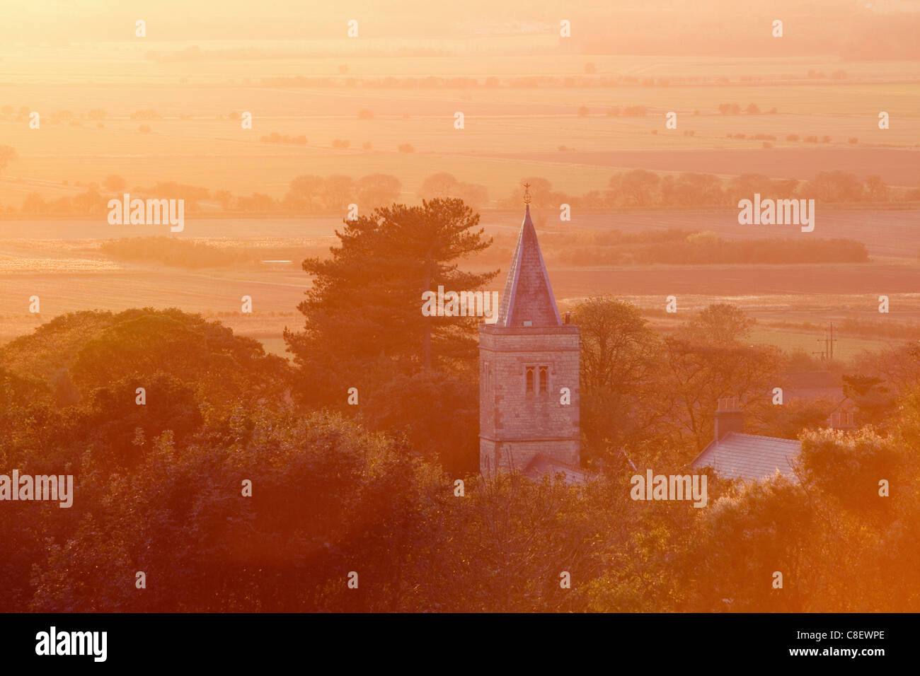 St Clement Kirche im Dorf Worlaby in North Lincolnshire auf einem sonnigen Oktober-Abend Stockfoto