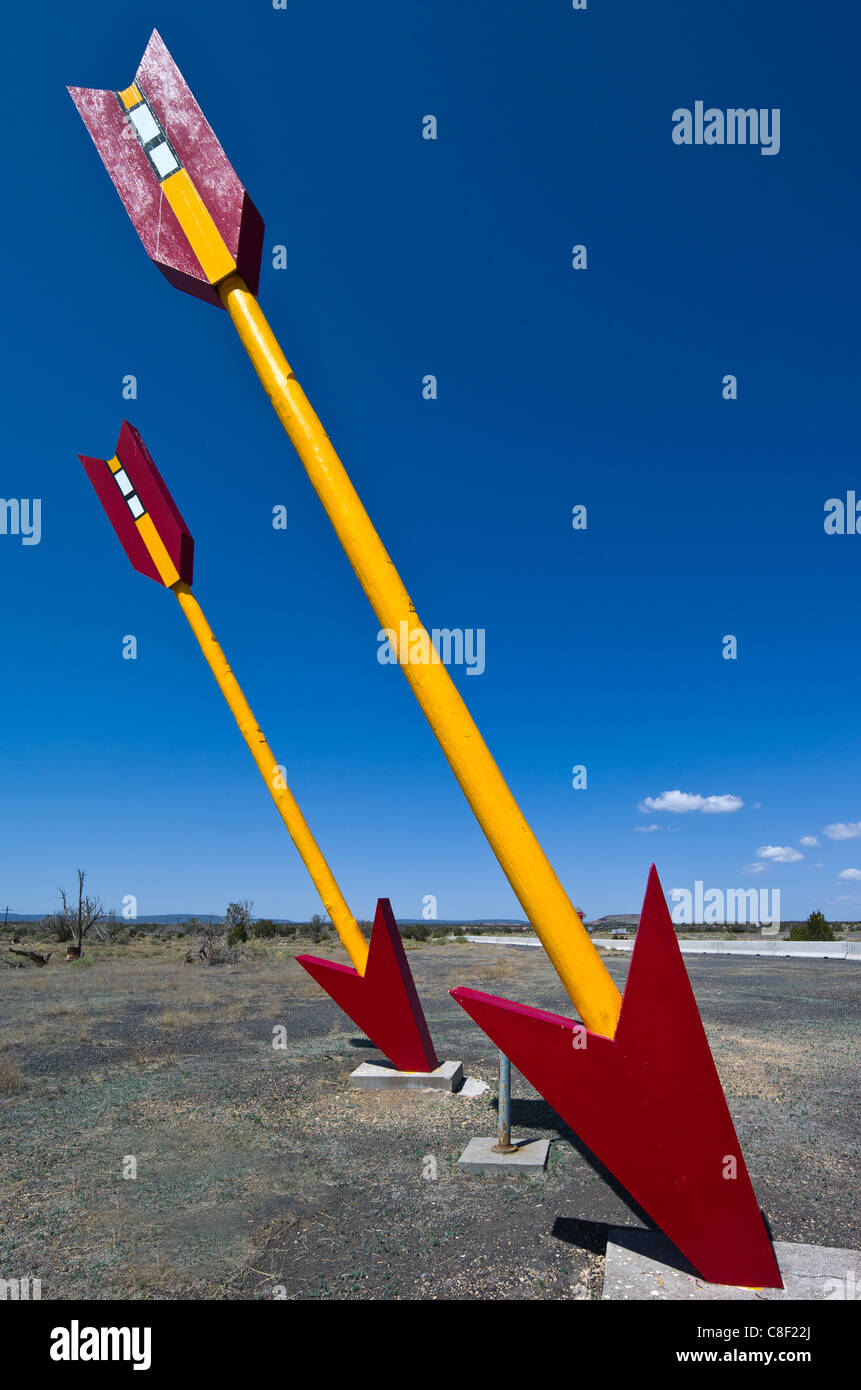 Vereinigte Staaten von Amerika Arizona, Twin Arrows, die Überreste der berühmten Tankstelle auf der Route 66 Stockfoto