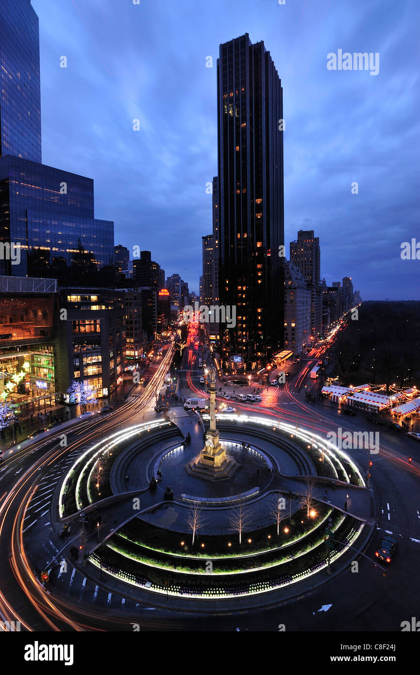 Columbus Circle, Manhattan, New York, USA, USA, Amerika, Nacht, Verkehr, Lichter Stockfoto