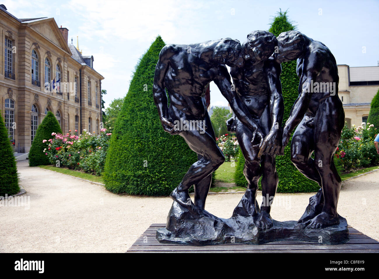 Les Trois Ombré (die drei Farbtöne, 1902-04, Bronzeskulptur, Gates of Hell, im Garten von Auguste Rodin Museum, Paris, Frankreich Stockfoto