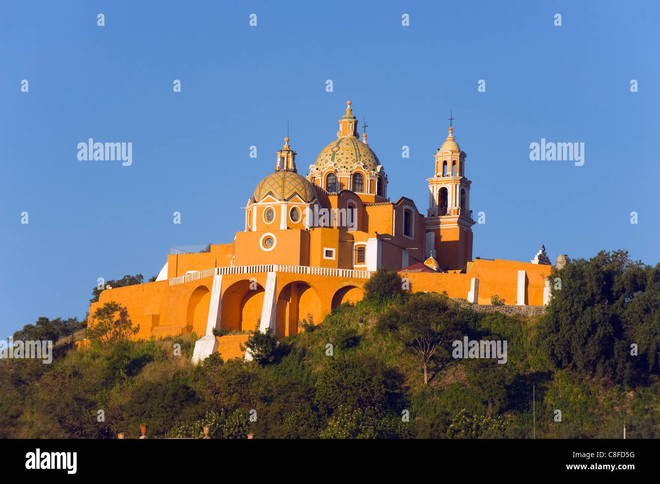 Santuario de Nuestra Senora de Los Remedios, Cholula, Puebla Staat Mexiko Nordamerika Stockfoto