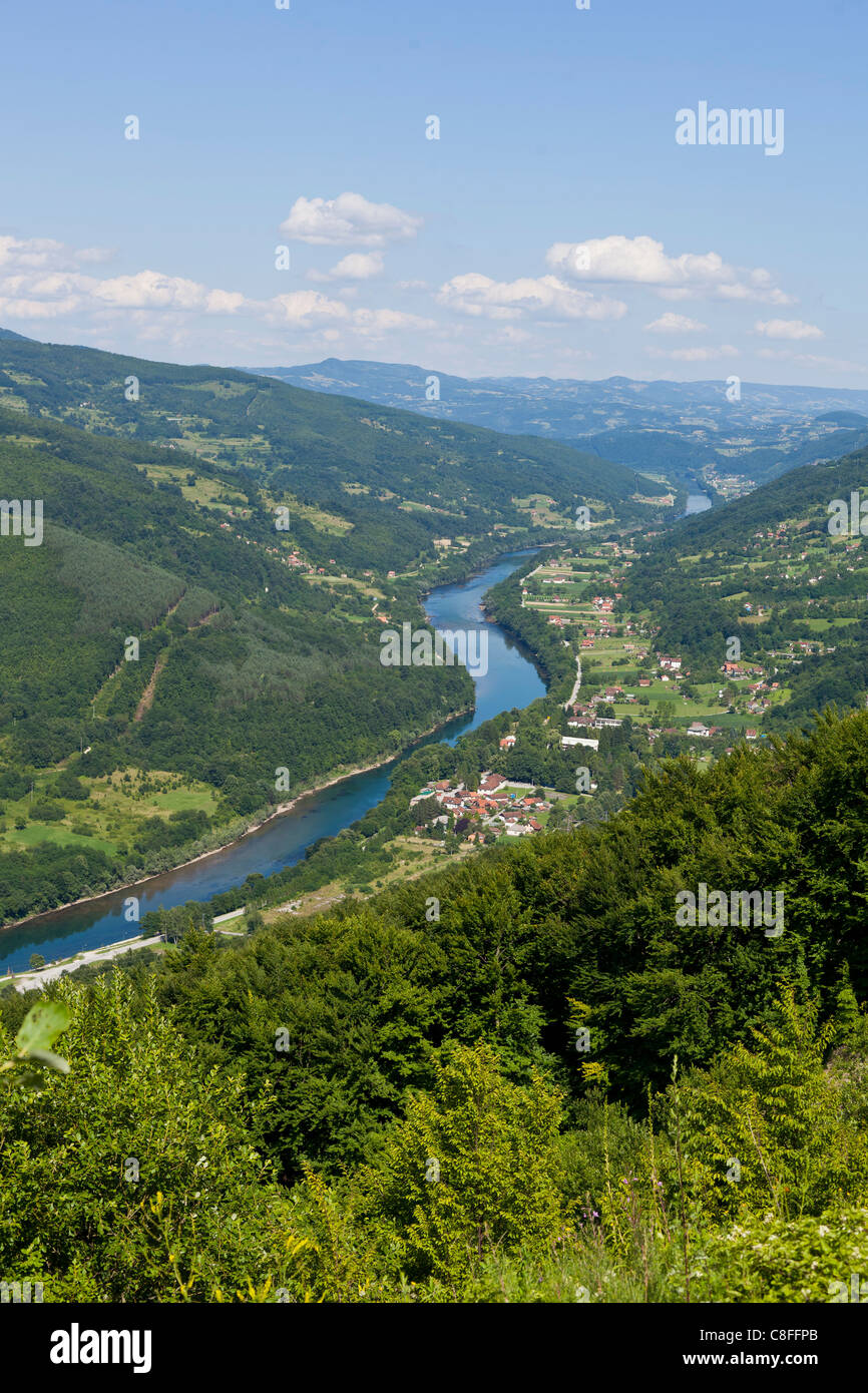 Fluss Drina, Grenze zwischen Serbien und Bosnien und Herzegowina Stockfoto