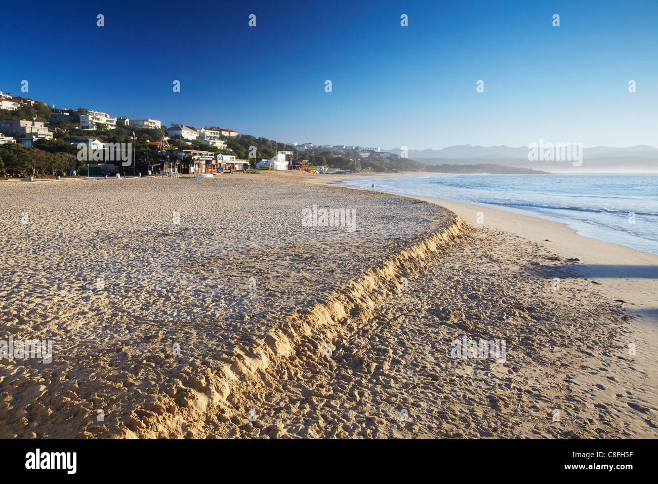 Plettenberg Bay Beach in der Morgendämmerung, Western Cape, Südafrika Stockfoto