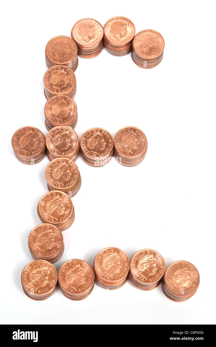 Stapel von 1 Cent Münzen in einem Pfund zu unterzeichnen Stockfoto