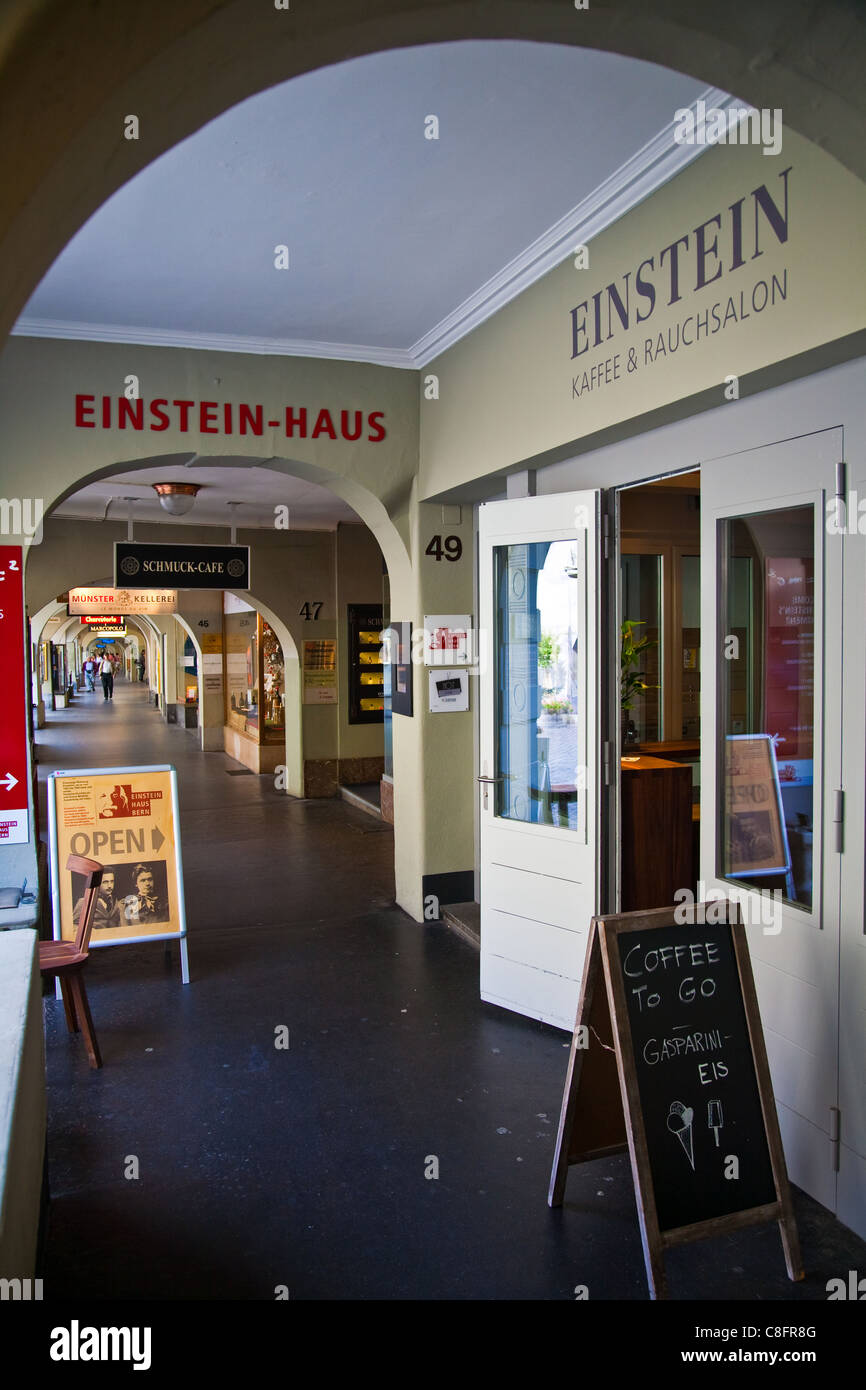Die Adresse in Bern, Schweiz, wo Einstein mit seiner Frau von 1902 bis 1904 lebte Stockfoto Die Adresse in Bern, Schweiz, wo Einstein mit seiner Frau von 1902 bis 1904 lebte Stockfoto