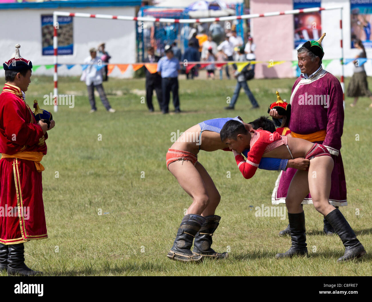 Ringer Höchstleistungen Tsetserleg Naadam-Fest in der Mongolei. Stockfoto