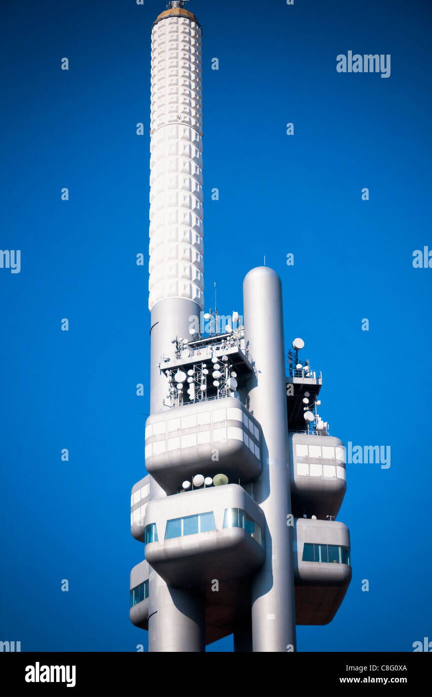 Blick auf den Fernsehturm Übertragung in Prag-Žižkov Stockfoto