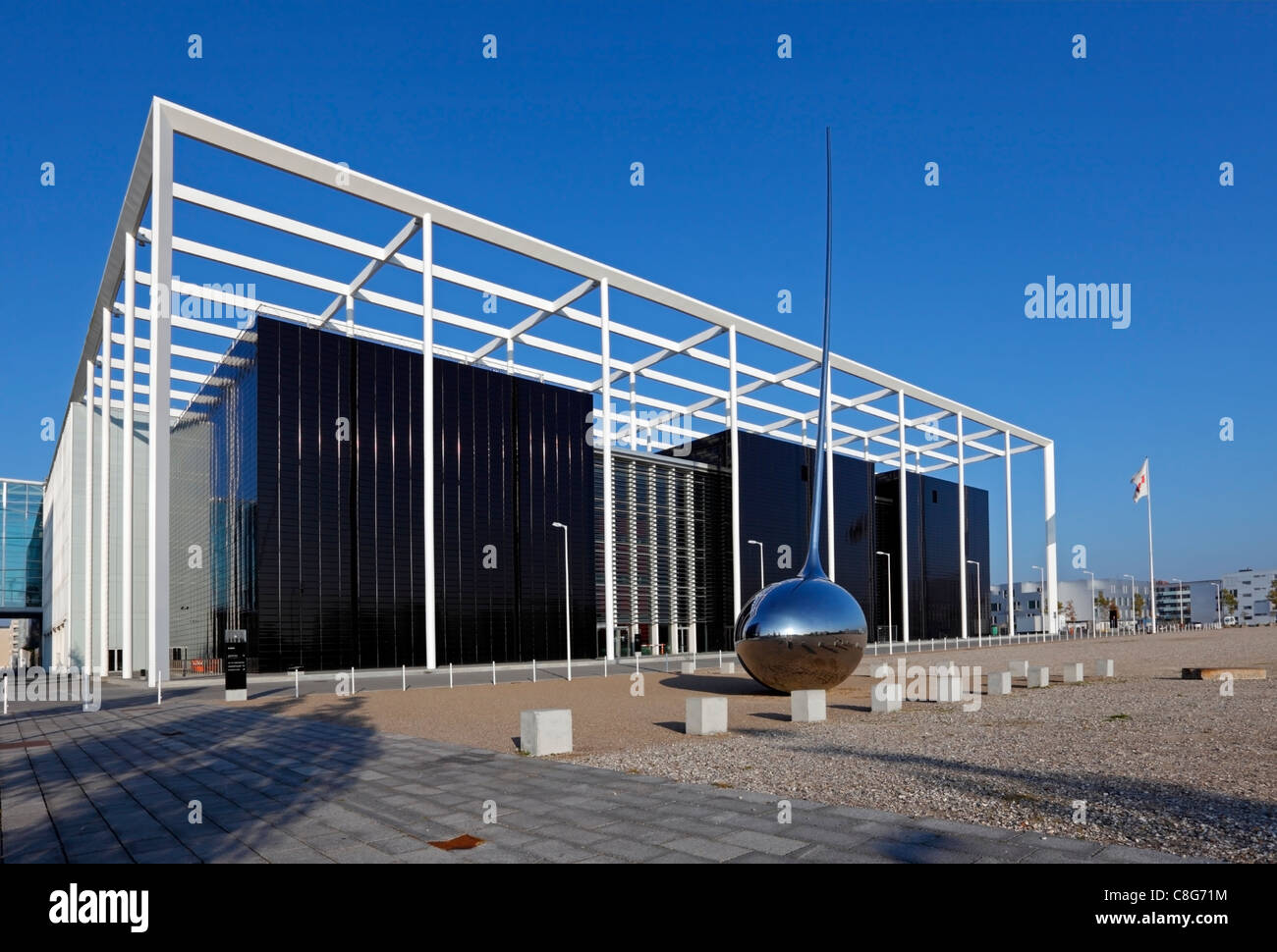 Danish Broadcasting Corporation, Danmarks Radio, Dr. Radio und Fernsehen in Ørestad, Amager
