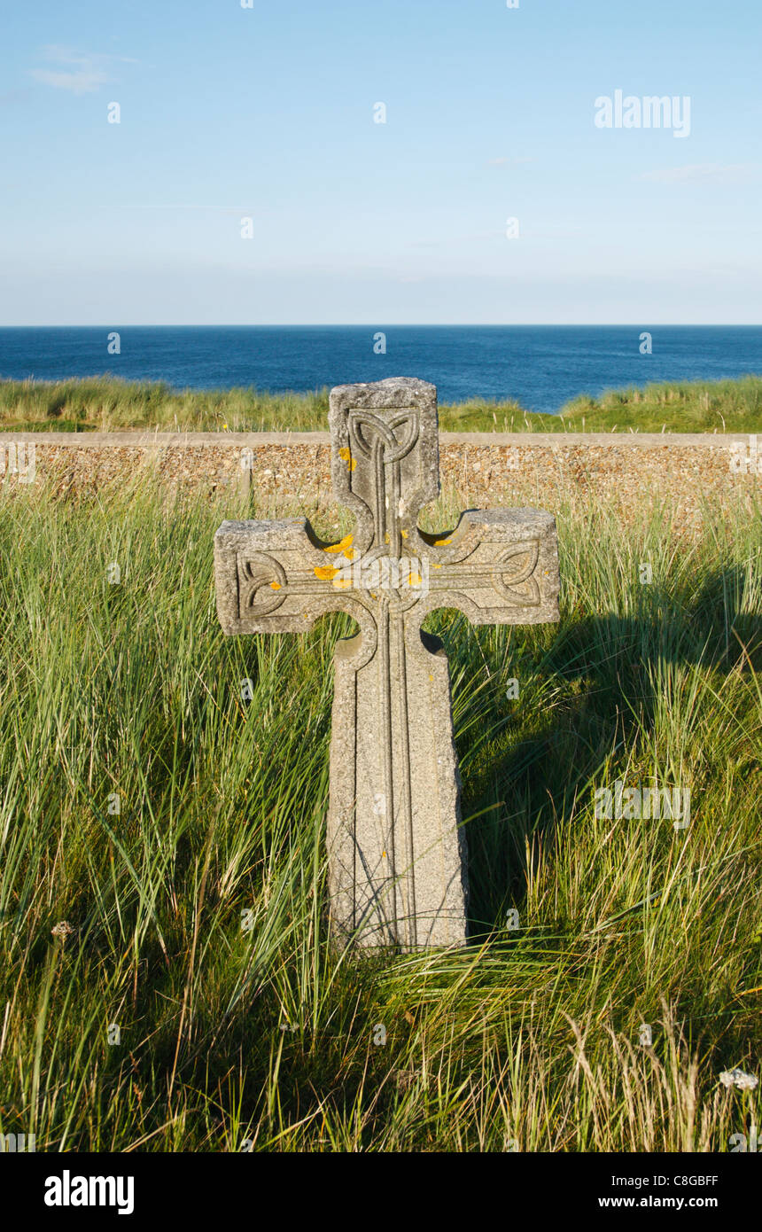 Keltisches Kreuz in Spion Kop Friedhof auf der Landzunge in Hartlepool an der nordöstlichen Küste von England, Vereinigtes Königreich Stockfoto