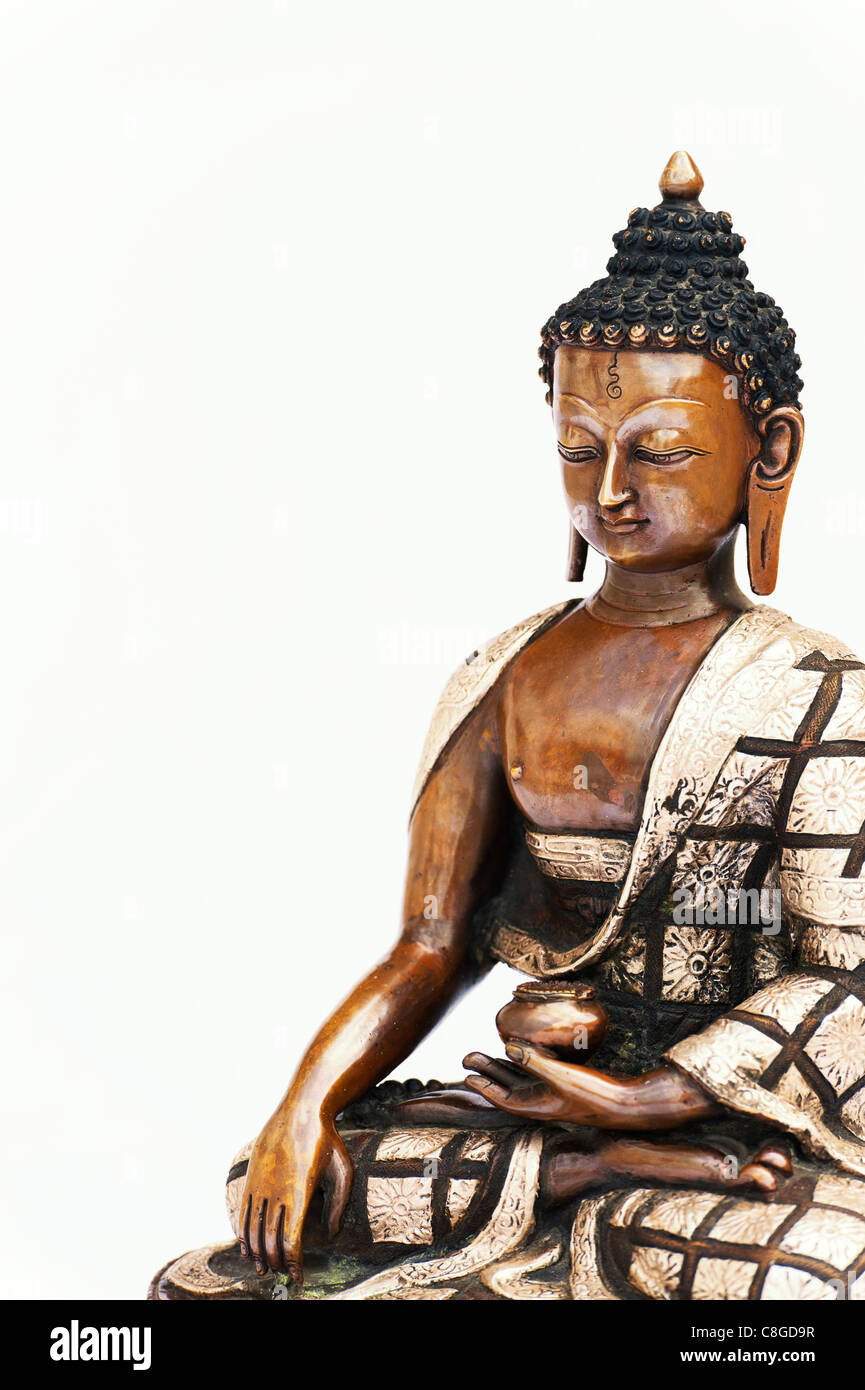 Buddha-Statue auf weißem Hintergrund Stockfoto