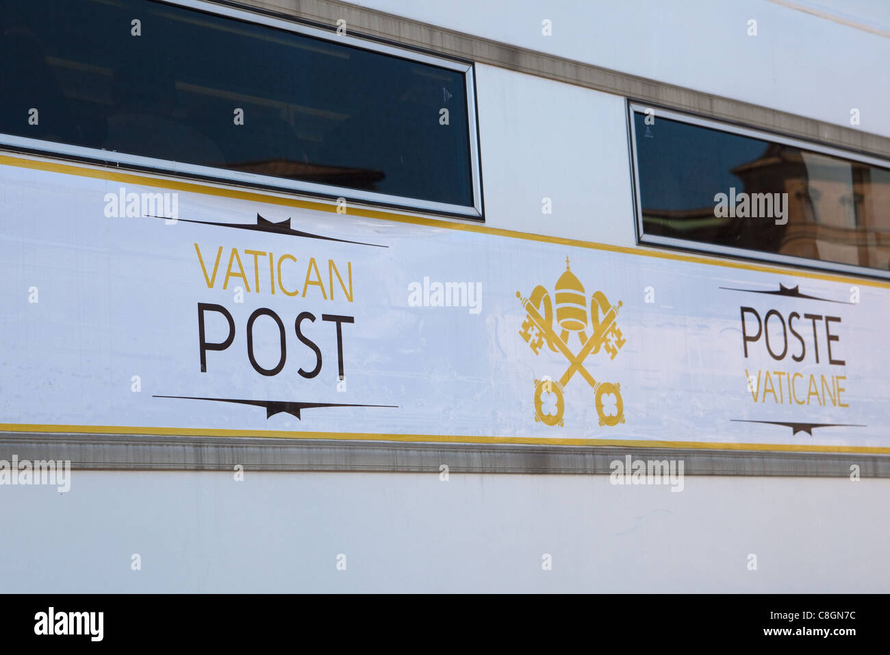 Mobile-Vatikan Postamt sitzen in der St Peter's Square Vatikanstadt Rom Stockfoto