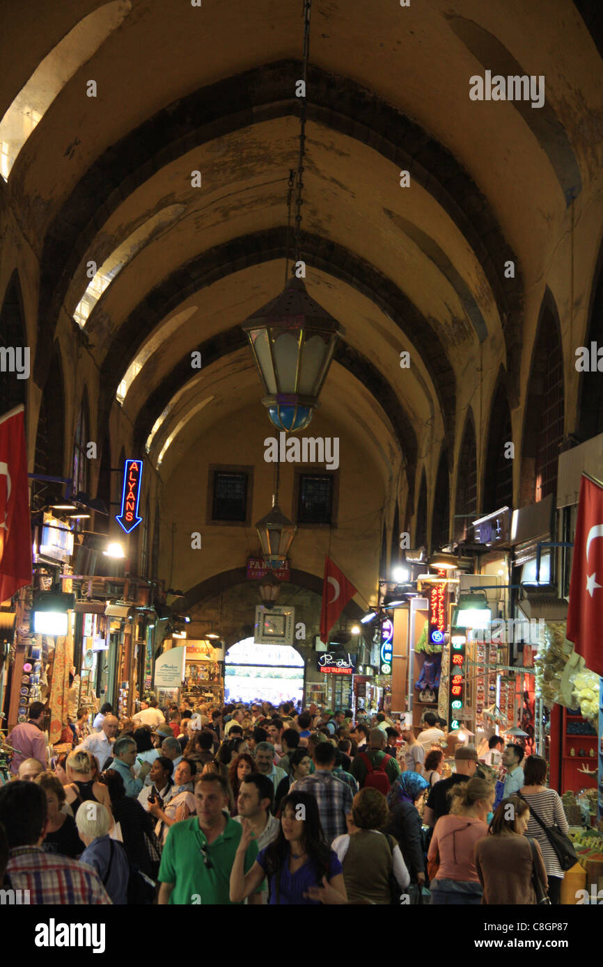 Istanbul, Türkei, Eminönü, Gewürz, Gewürzbasar, Misir, Passage, Markt, ägyptischen Basar, Reisen, Tourismus, Stockfoto