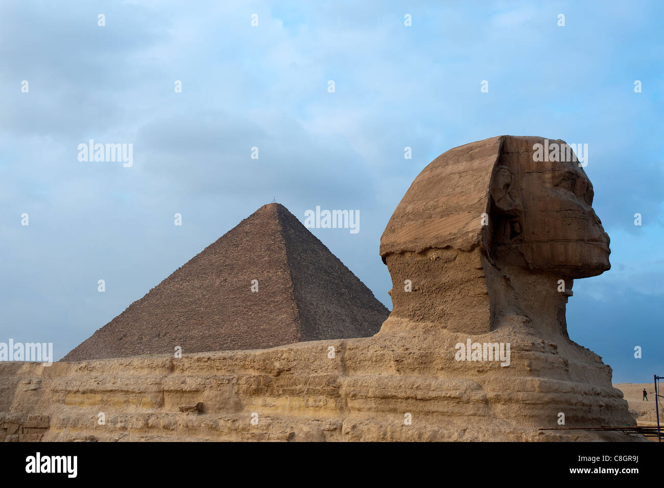 Sphinx und Cheops-Pyramide in Gizeh, Kairo, Ägypten Stockfoto