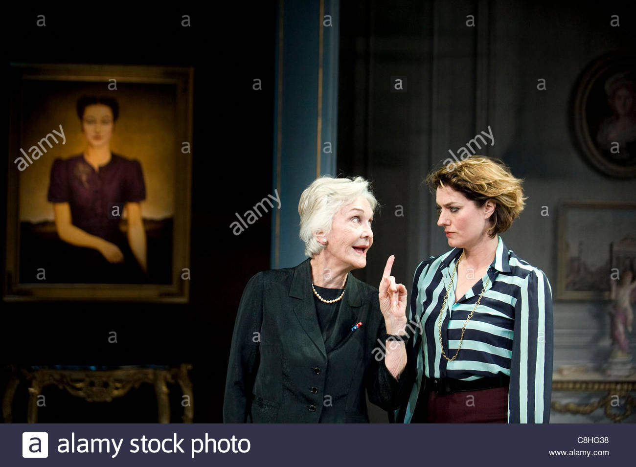 Sheila Hancock Stockfotos Und Bilder Kaufen Alamy