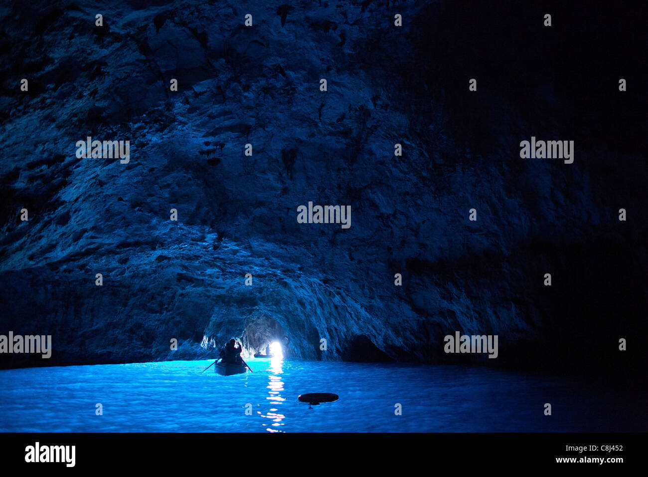 Ausflug, Blaue Grotte, Kampanien, Capri, Fels, Golf von Neapel, Grotte, Insel, Italien, Kampanien, Meer, Mittelmeer, Sehenswürdig Stockfoto