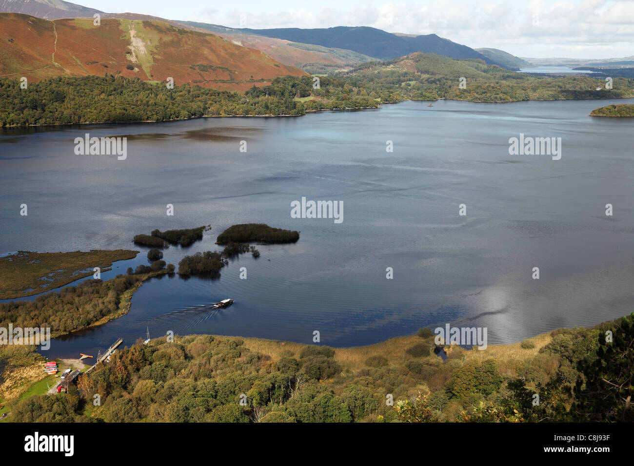 [Panorama] "Derwent Water" aus "Überraschung View", [Lake District National Park], Cumbria, England, UK Stockfoto