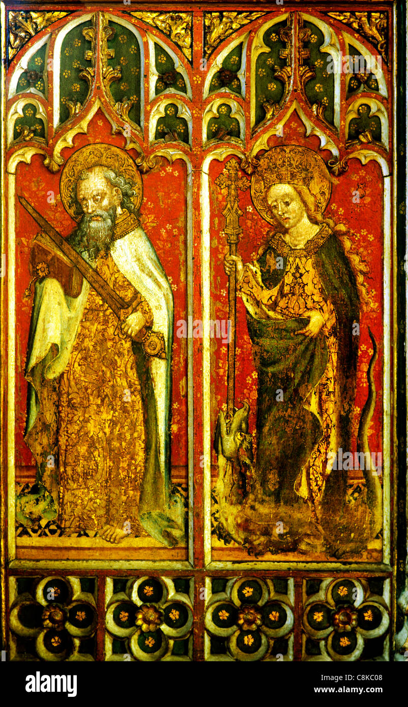 Filby, Norfolk, Lettner, Heiligen Paulus mit Schwert, St. Margarete von Antiochia mit Crozier und Drachen männlichen Heiligen Englisch Stockfoto