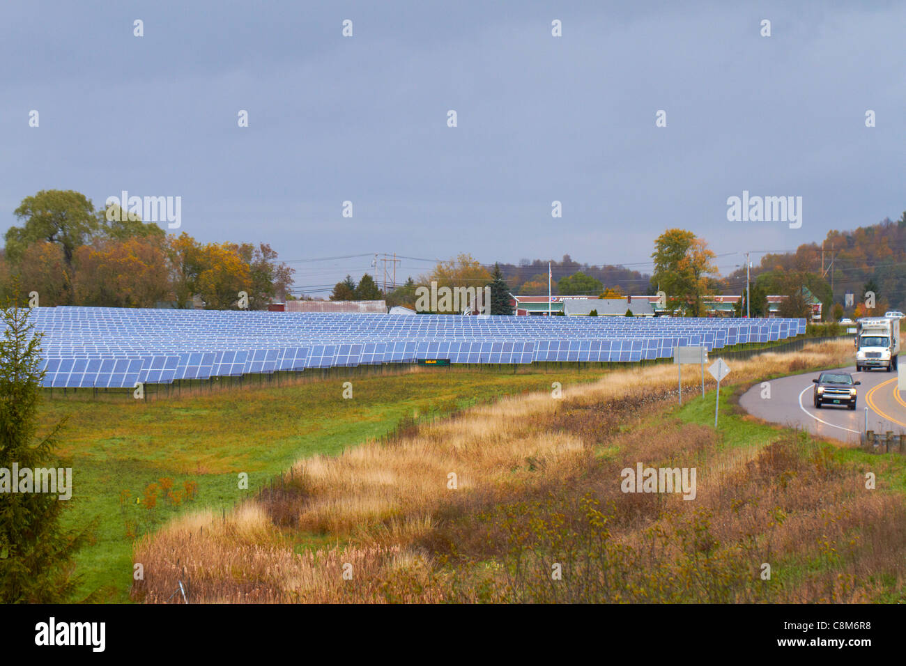 Ferrisburgh Solarpark-Anlage in Vergennes, Vermont Stockfoto
