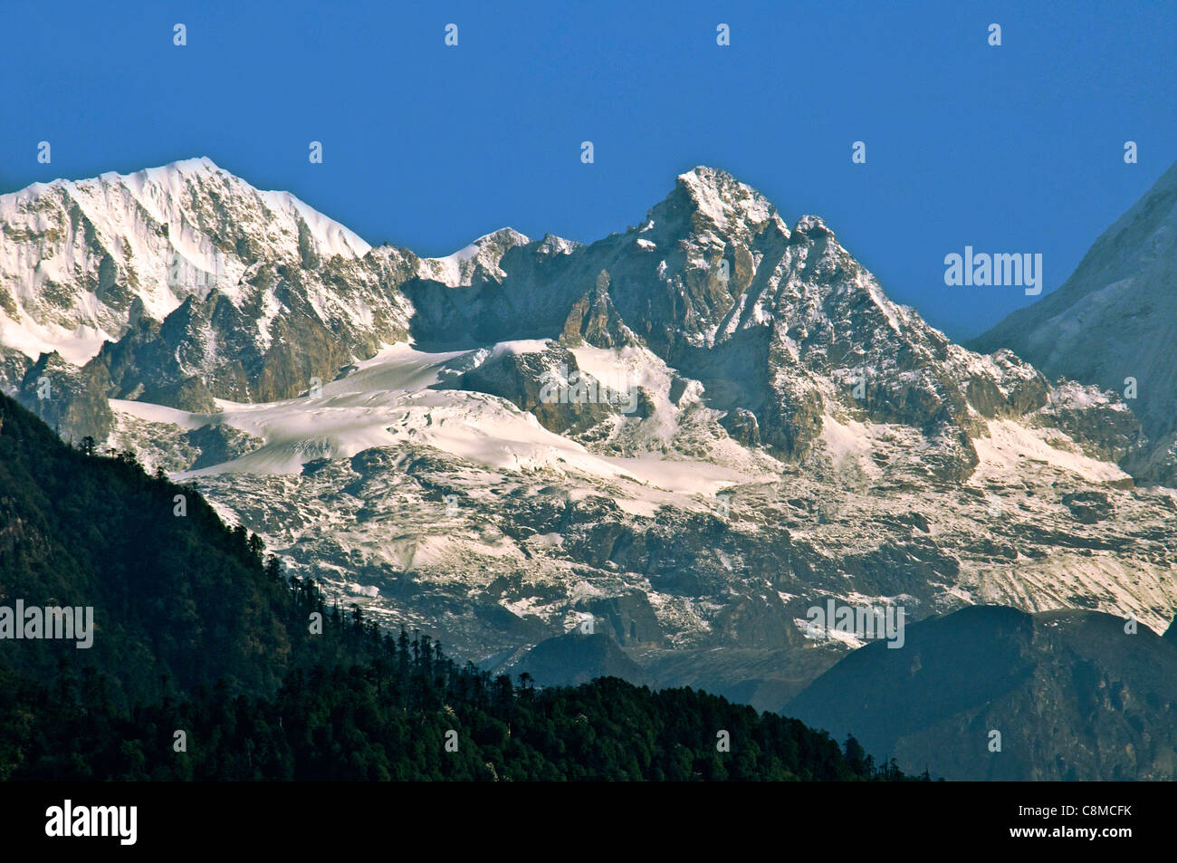 Mount Rathong Kangchenjunga Produkte im Morgenlicht aus Pelling Sikkim Indien Stockfoto