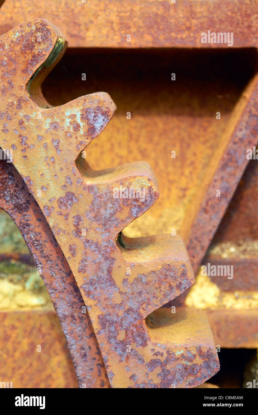 Unterschiedliche Zahnräder Aus Metall Auf Einem Hub-Rad Stockfoto - Bild  von rückseite, zähne: 274912562