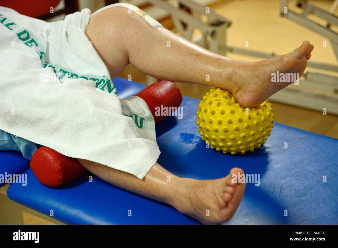 PhysiotherapieÜbung Stockfoto, Bild 39794707  Alamy